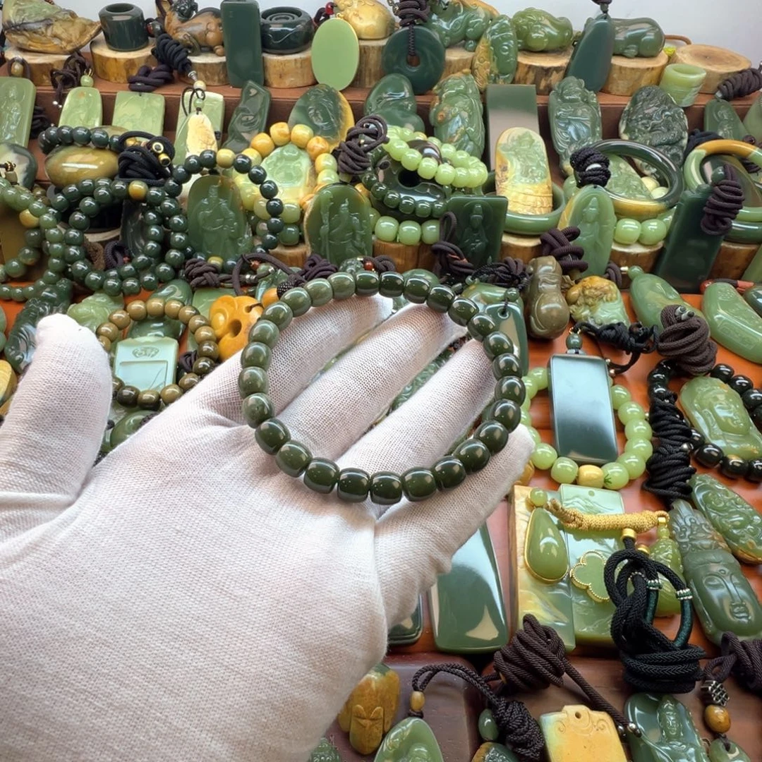 岫岩老玉（透闪石质玉）未镶嵌手链