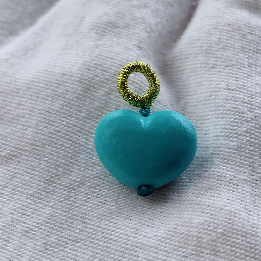 绿松石配饰未镶嵌