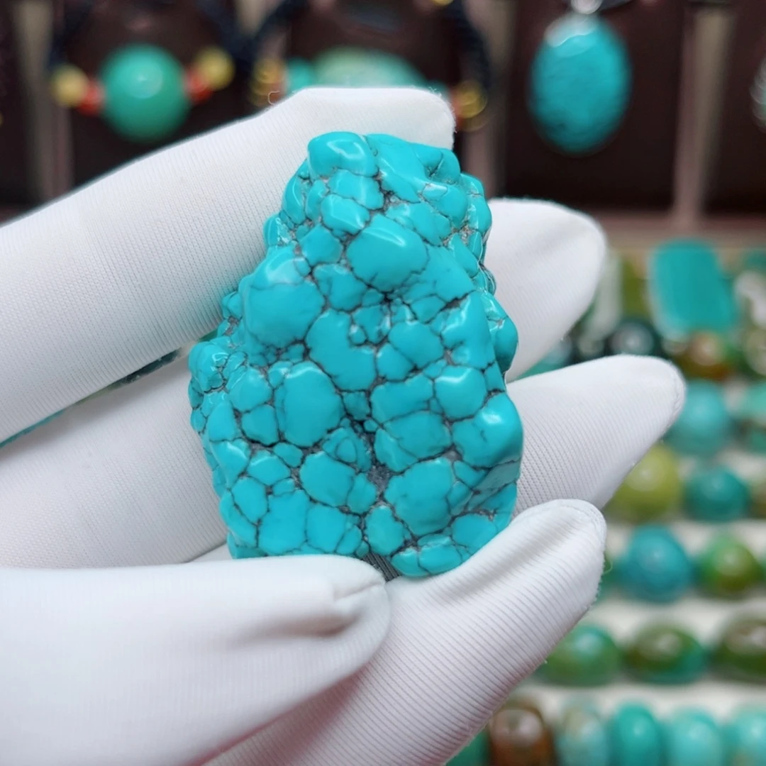 ****绿松石未镶嵌原矿