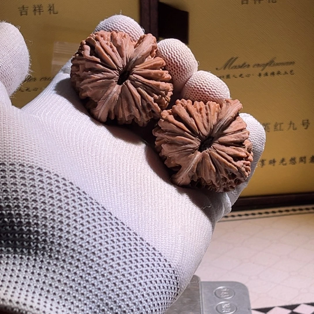 陌***、42精对儿。全品 牛对。