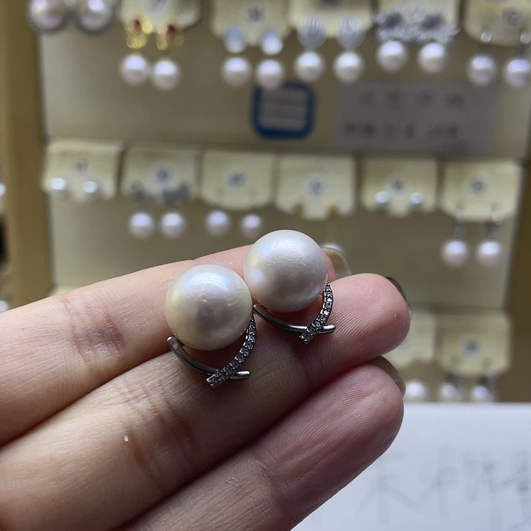银S925镶嵌淡水珍珠耳饰