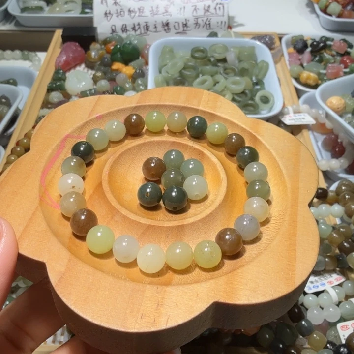 和田玉未镶嵌珠宝半成品璐*