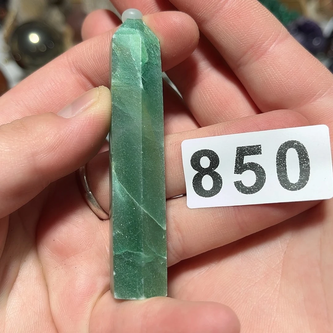 未镶嵌水晶大型摆件（非配饰）