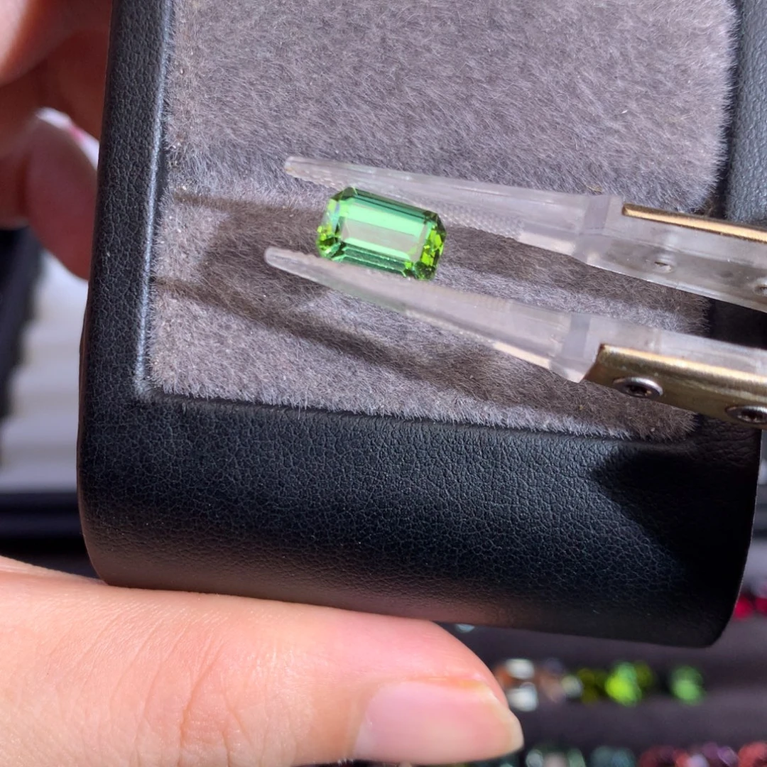 珠宝奇石碧玺未镶嵌2.33ct