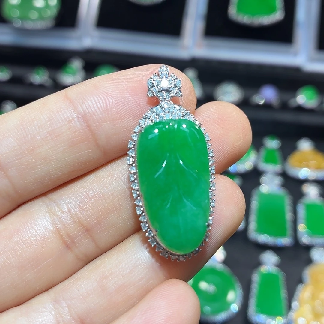 翡翠18K金镶嵌吊坠(不含链)翡翠