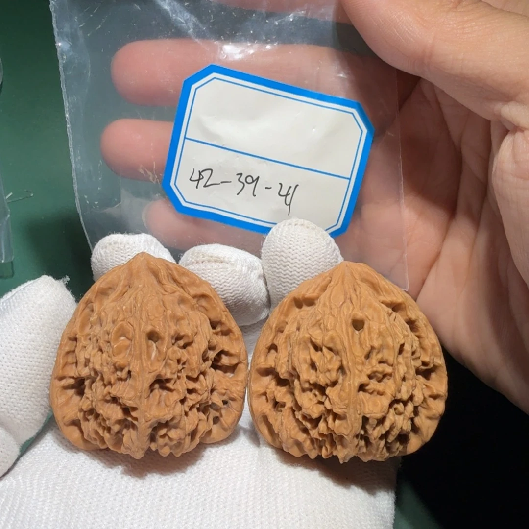 文玩核桃吊坠南疆三角039