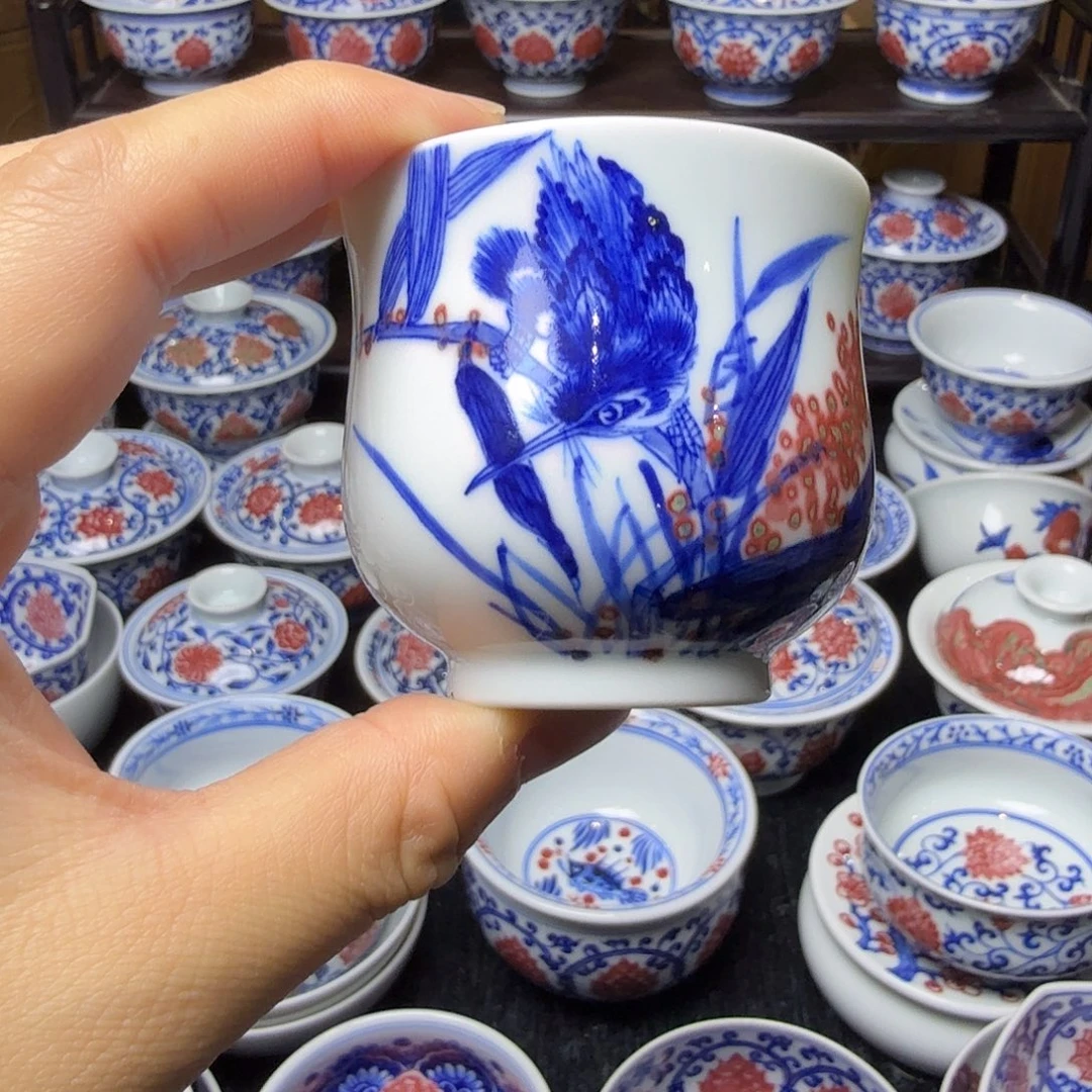 青花釉里红丹翠主人杯瑕疵