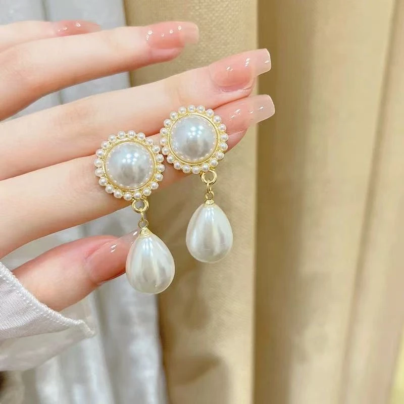 铜合金仿珍珠耳饰 s925法式宫廷港风水滴珠简约新款潮耳针 E0007
