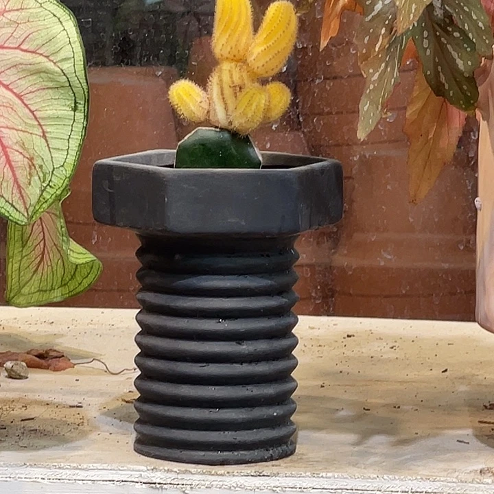 11×13花盆一个，，，，，