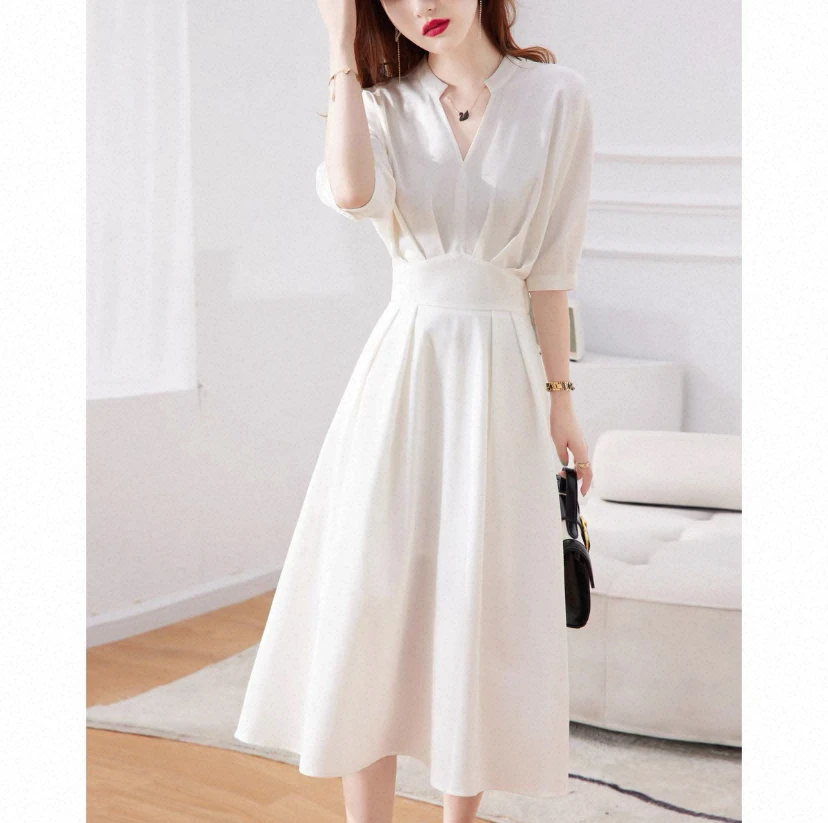 【影姐宠粉】2025新款法式V领衬衫连衣裙夏季高腰显瘦宽松长裙715