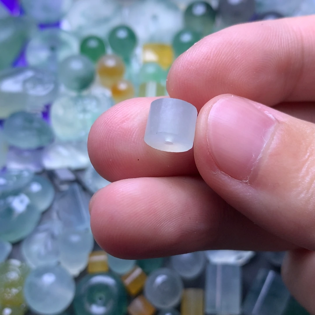 定制翡翠未镶嵌挂件