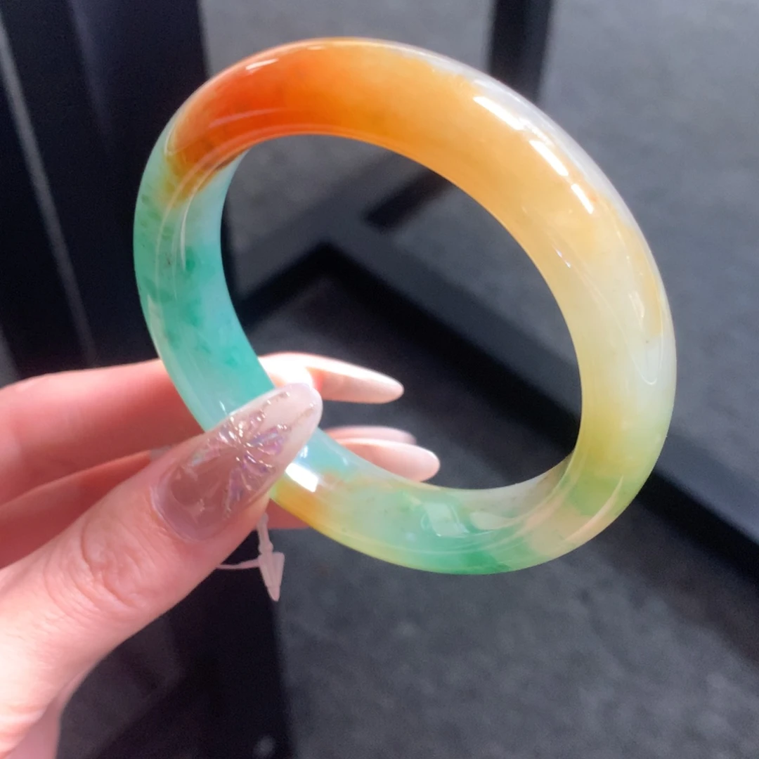 手镯石英质玉未镶嵌