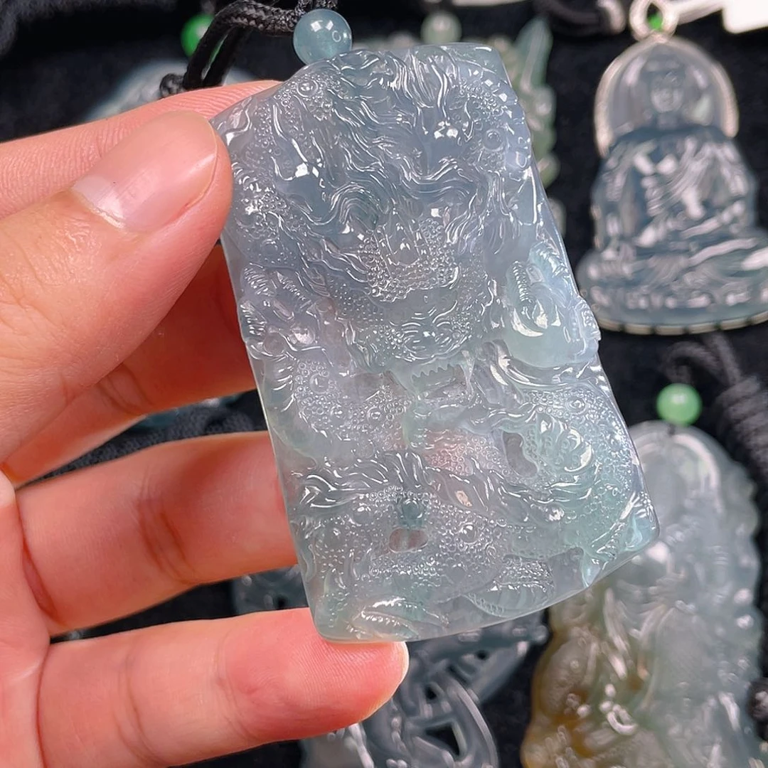 颈饰未镶嵌翡翠5，