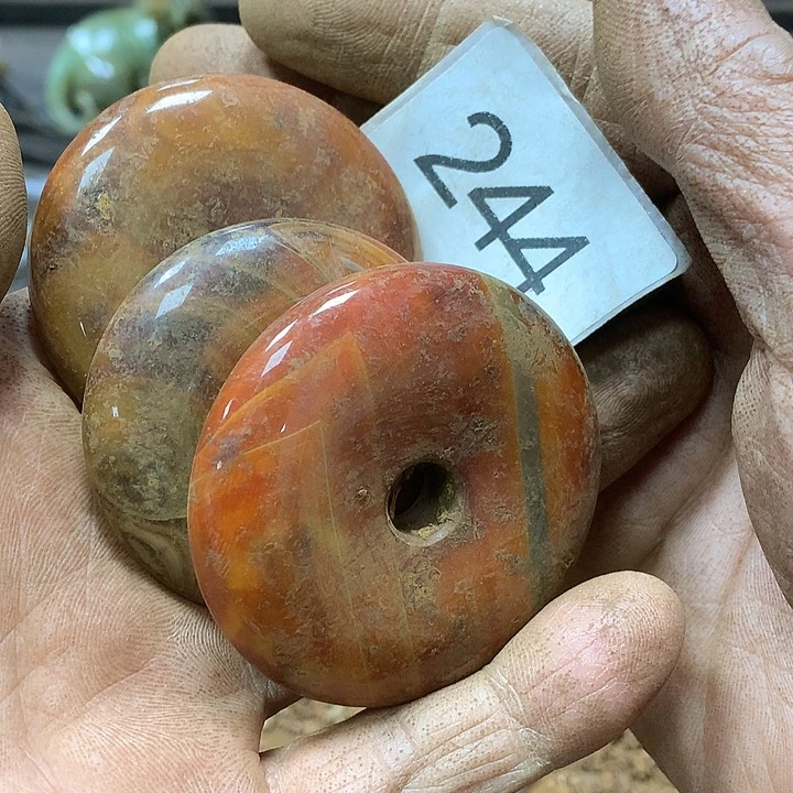 未镶嵌和田玉挂件不**缘