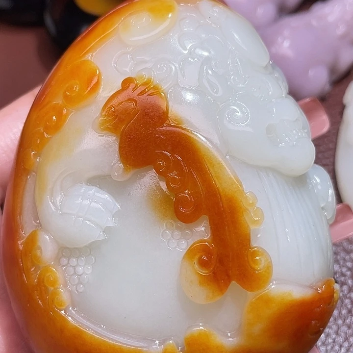 新***哥颈饰未镶嵌和田玉