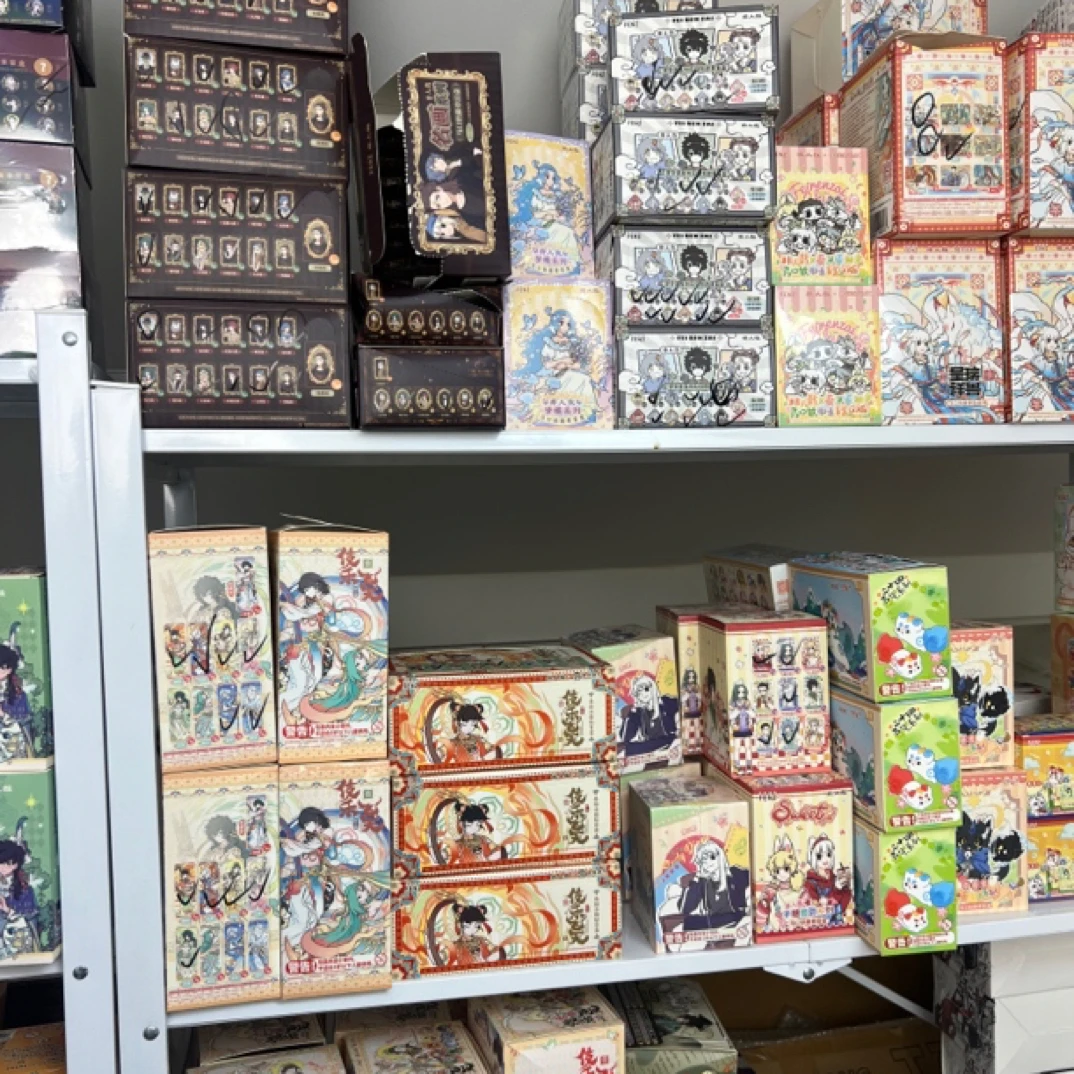 【非人哉清仓大乱斗】啥系列吧唧纸片都有/吧唧占比85% 以上