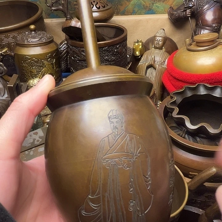 精美铜器批发档口