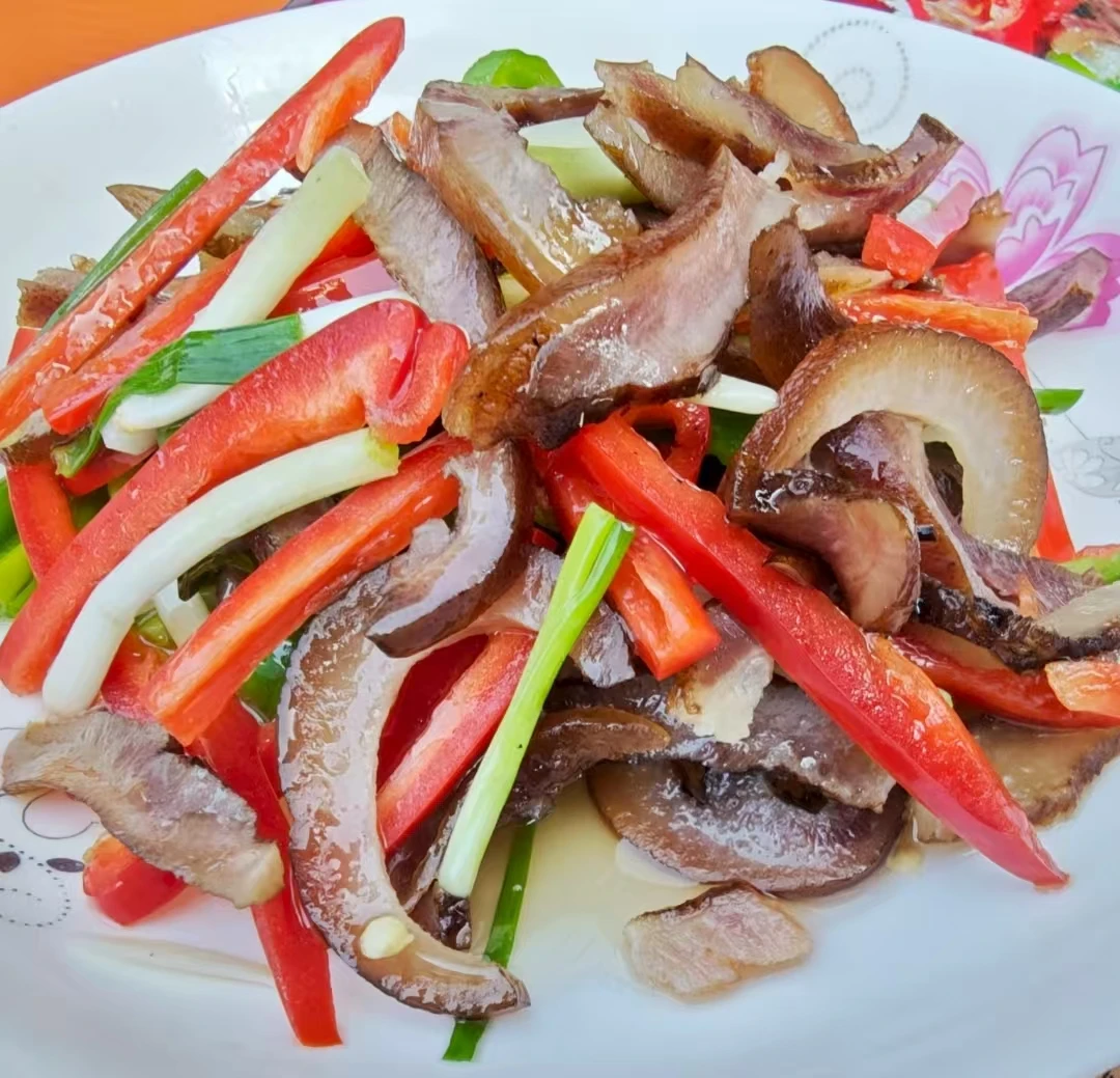 安化土特产腊猪嘴