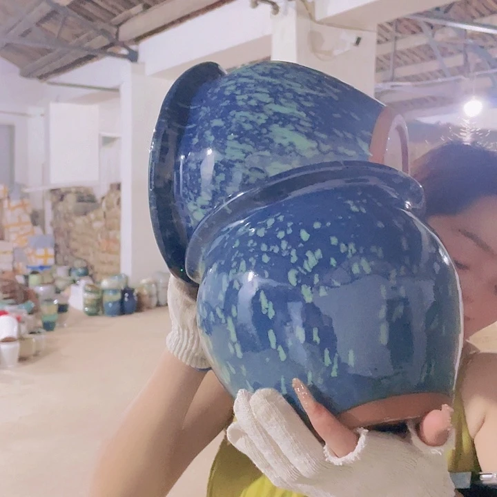 瑕疵21/18两个颜色随机