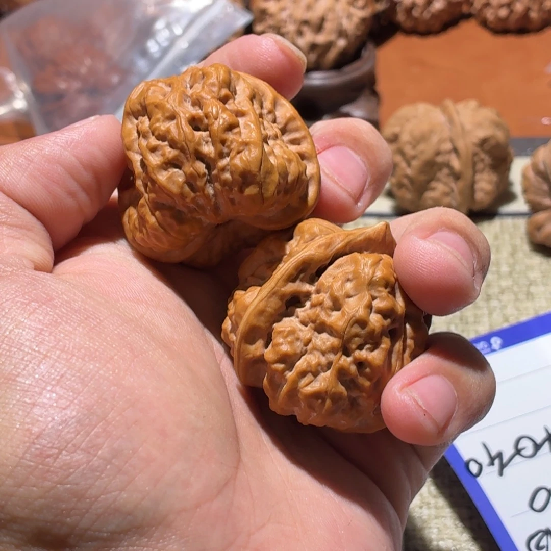 小***薯吊坠文玩核桃山地娃
