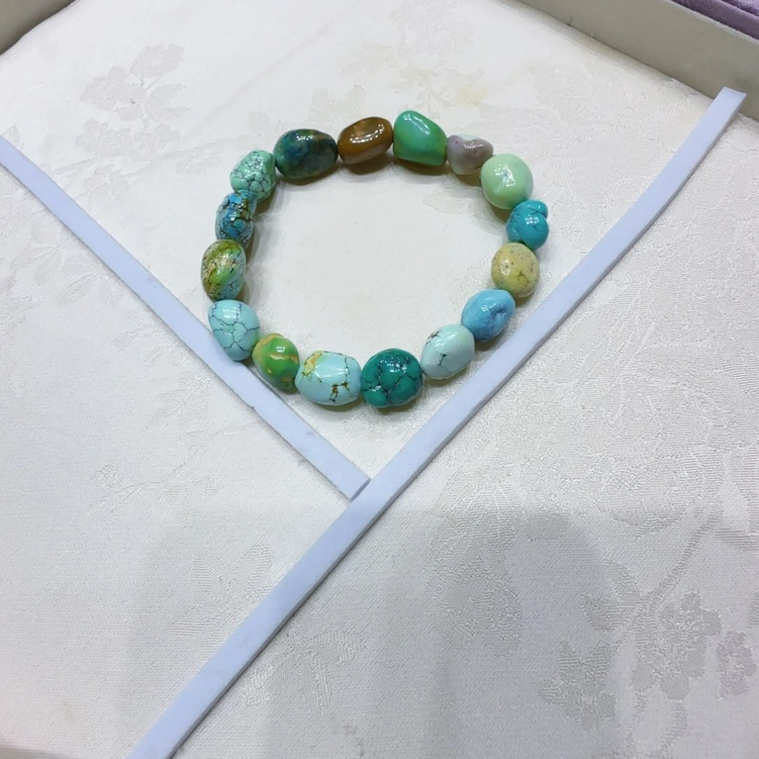 未镶嵌绿松石原矿绿松石