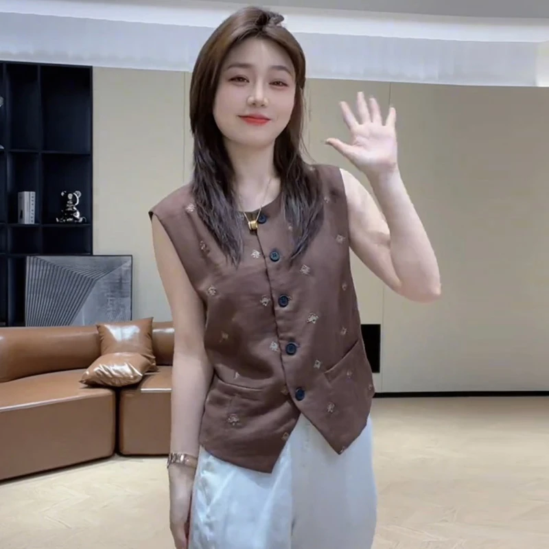 国风新中式无袖马甲女夏薄款时髦洋气2025新款高级小众不撞款衬衫