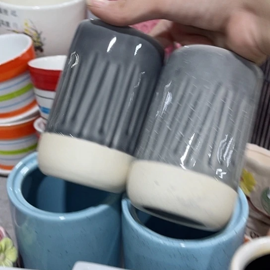 多肉绿植陶瓷花盆9.9包邮，有孔