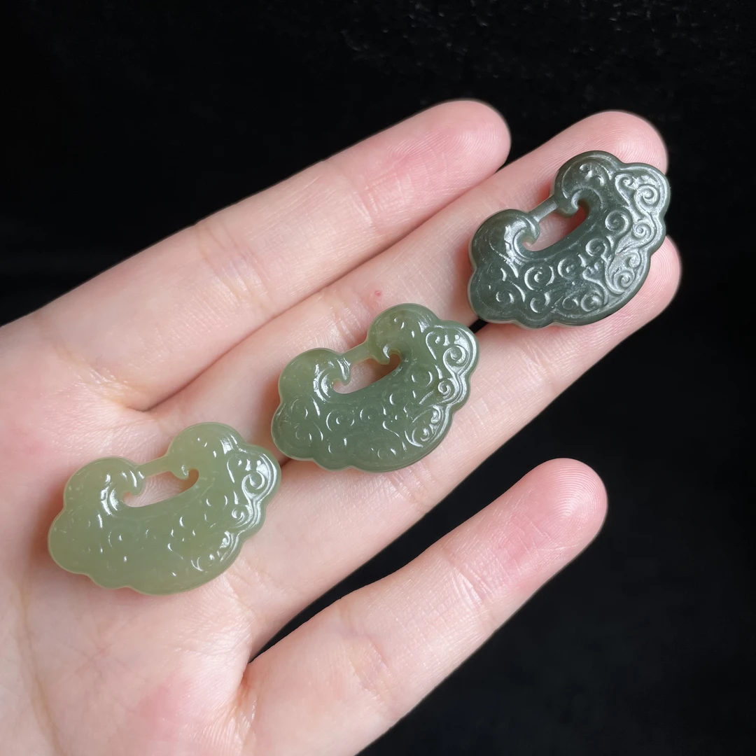 【玉氏珠宝】和田玉如意锁吊坠 多样性 发一B040157