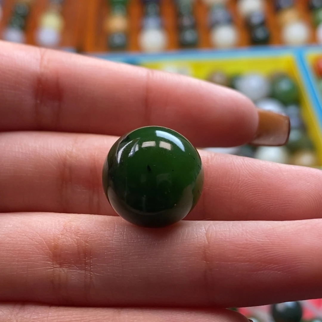 和田玉未镶嵌珠宝奇石福利碧玉单珠z16（有内裂