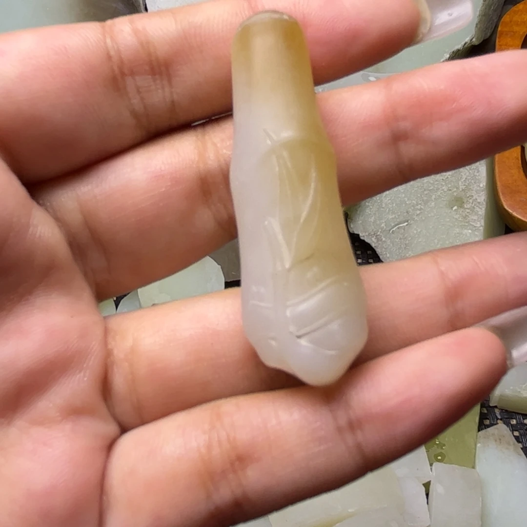 项链未镶嵌和田玉