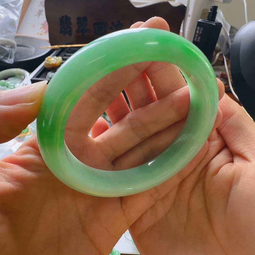 翡翠未镶嵌手镯翡翠3800