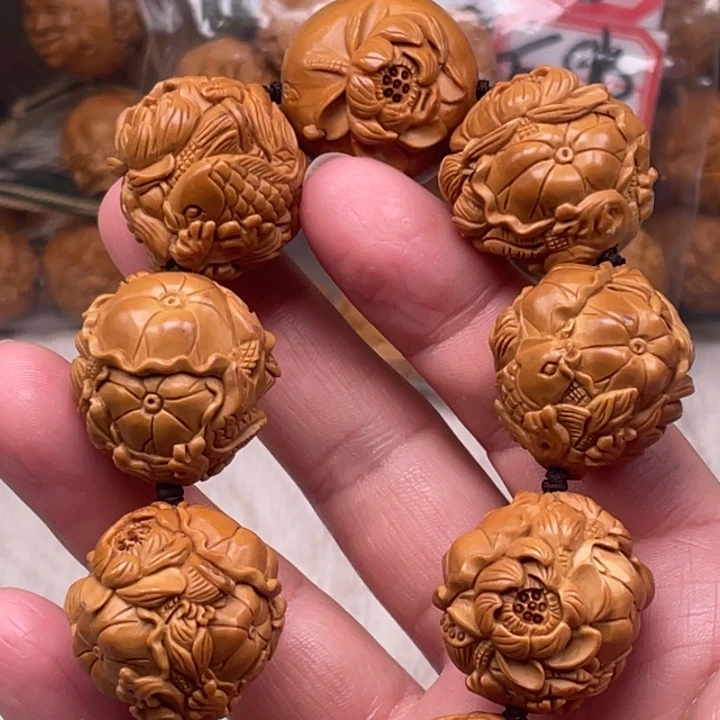 宸***宽橄榄核吊坠橄榄核