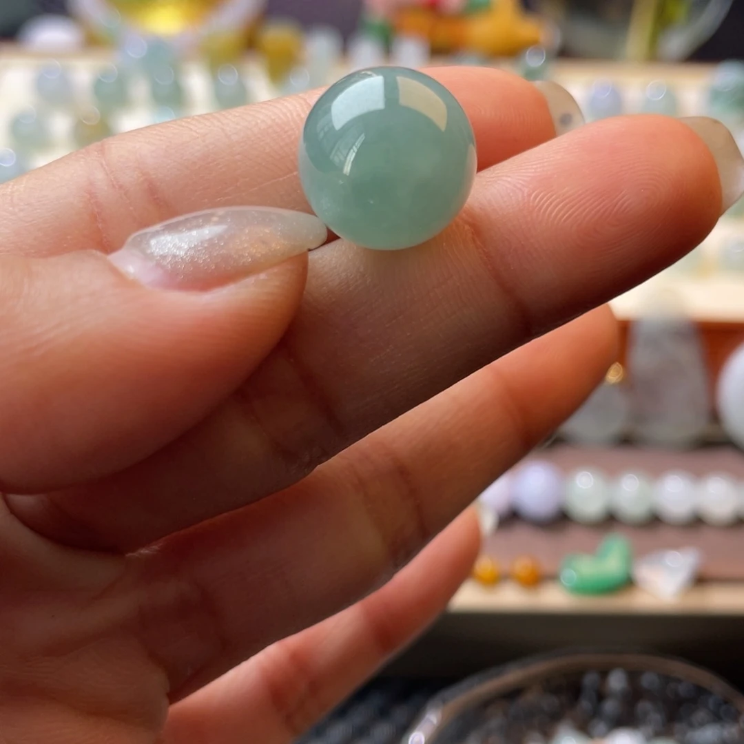 翡翠散珠天空蓝冰圆珠13.8 mm