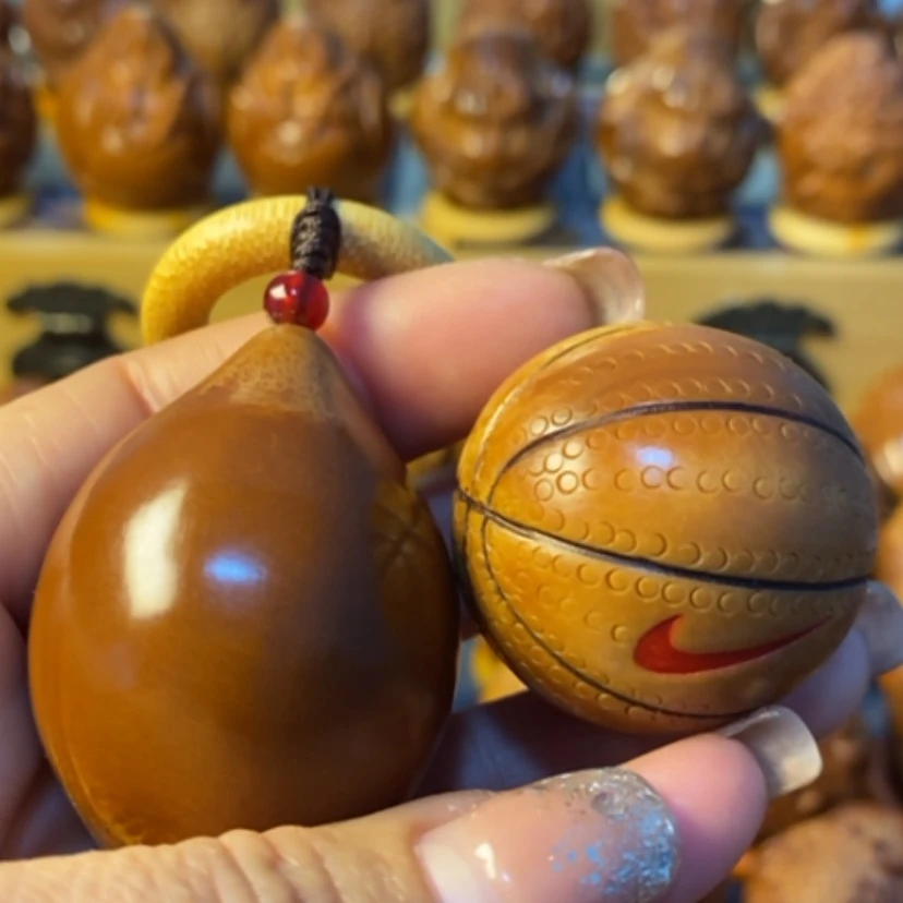 【闪购商品】橄榄核手串/手链健***行精品核雕