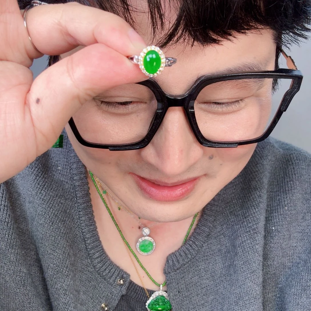 翡翠颈饰未镶嵌一个