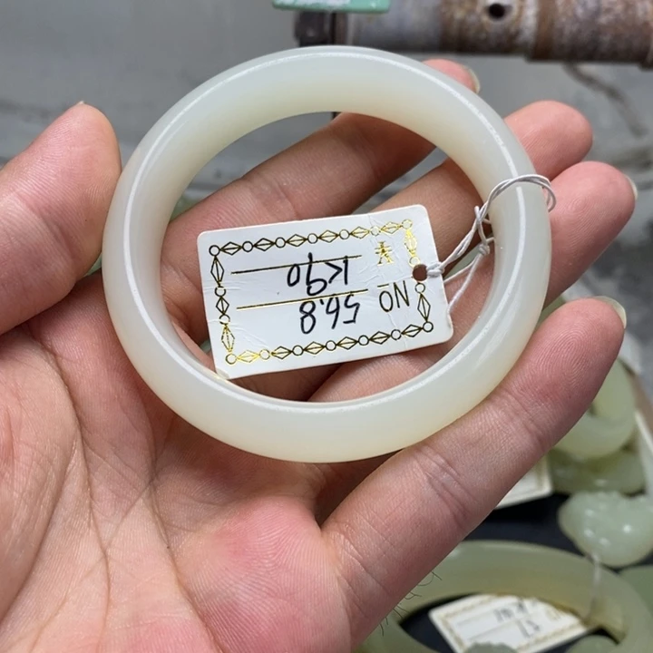 源*青海各尔木时尚宽版手镯