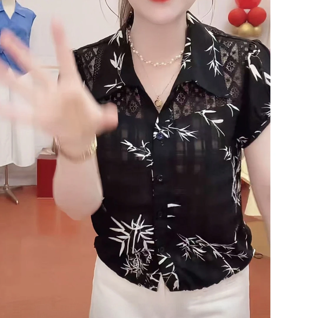 【佳人玉立】2025夏季翠竹印花镂空蕾丝拼接甜美百搭遮肉显瘦衬衫女