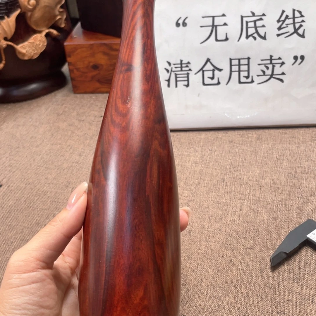 交趾黄檀（大红酸枝）花瓶