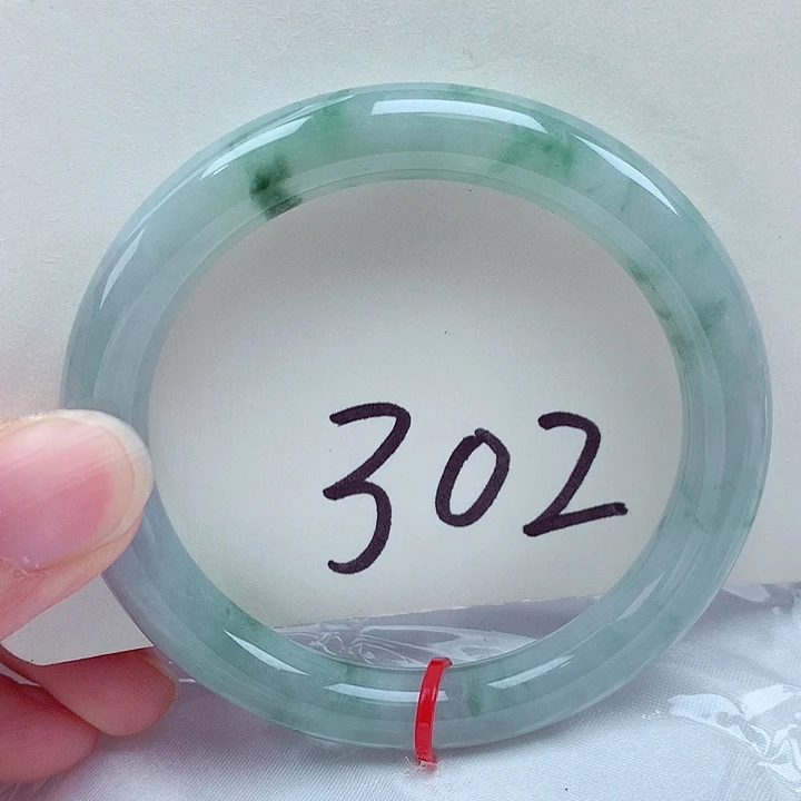 翡翠未镶嵌手镯翡翠