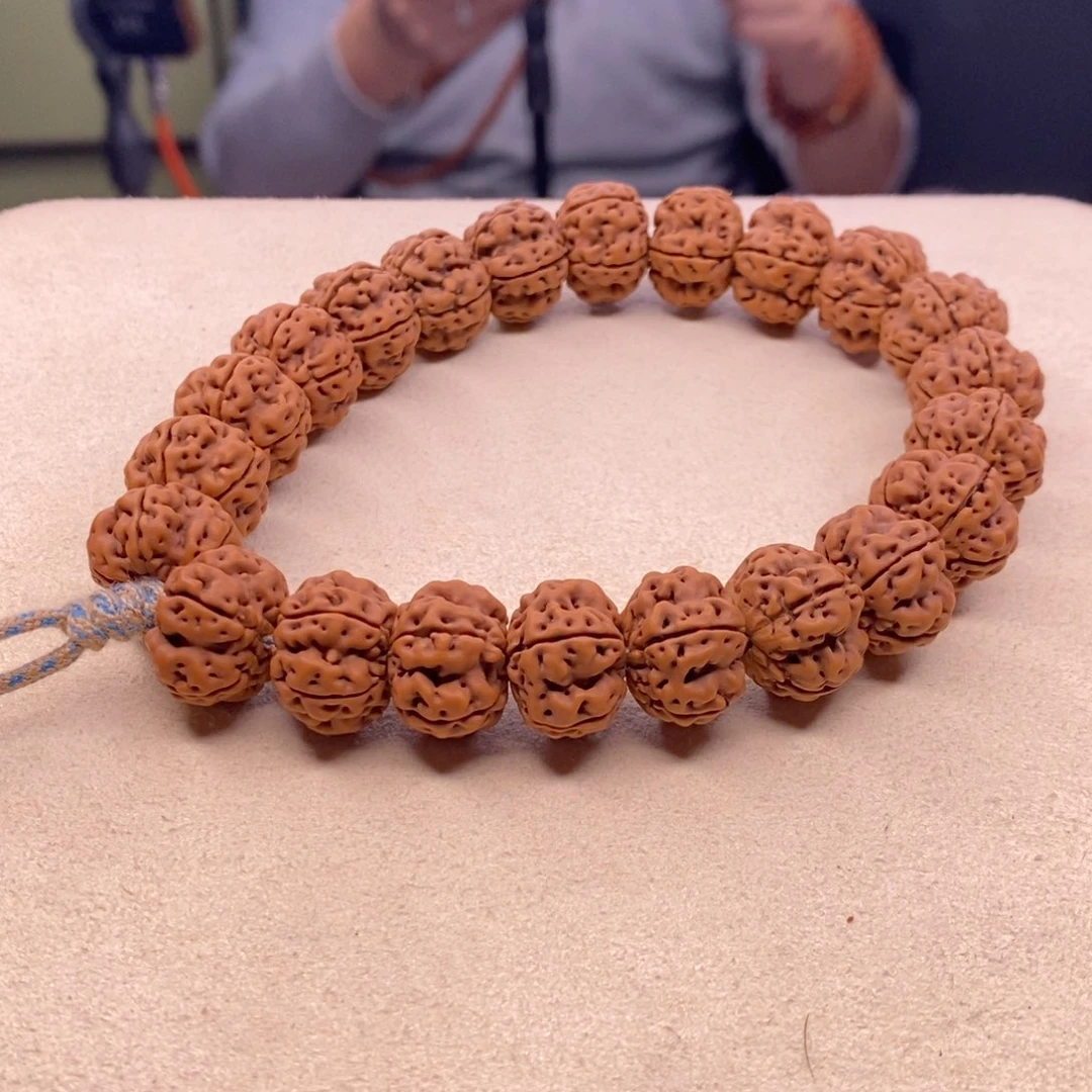 手串金刚菩提五瓣爆肉双龙飞碟尺寸16.5