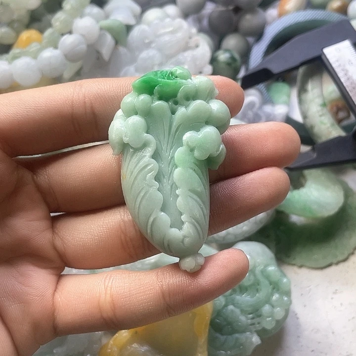 定制翡翠未镶嵌天然翡翠