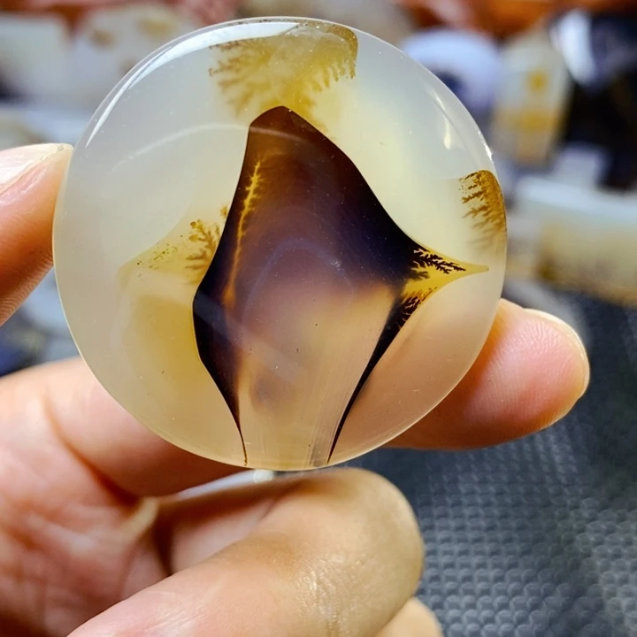 玛瑙/玉髓未镶嵌珠宝半成品