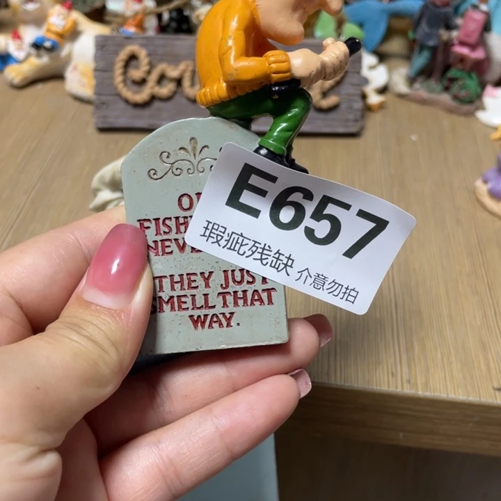 兜***飞摆件孤品老货微瑕瓷