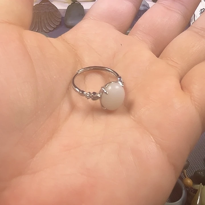和田玉（糖玉）未镶嵌戒指