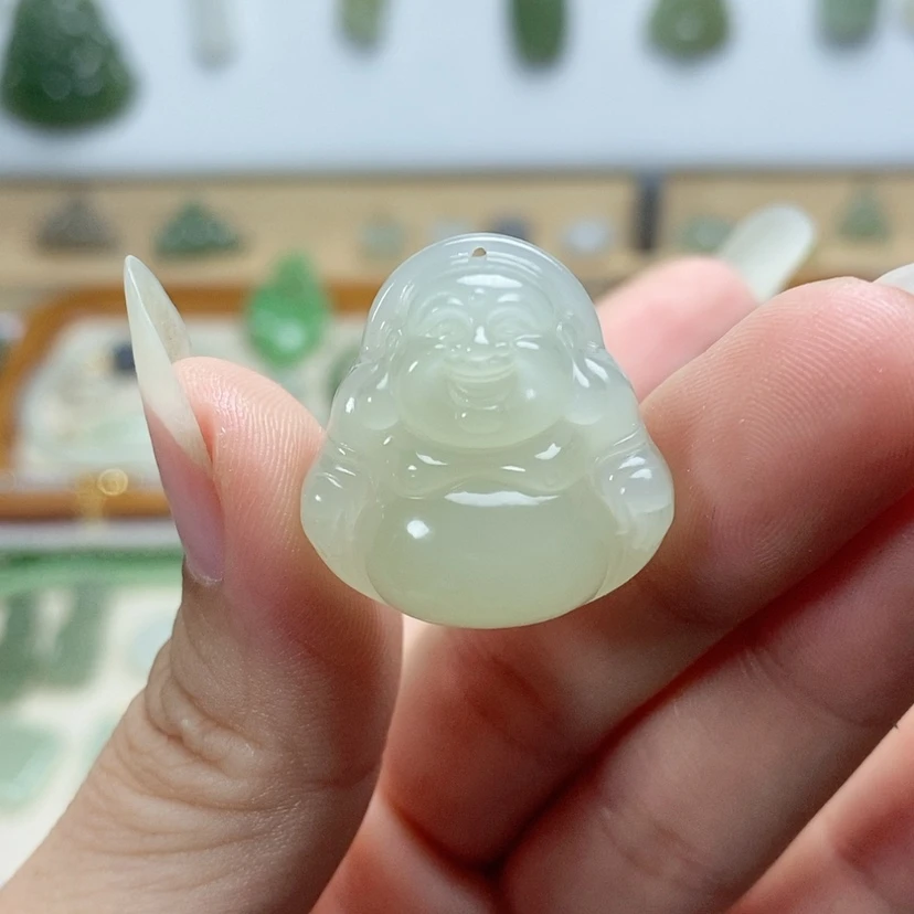 【闪购商品】颈饰未镶嵌和田玉
