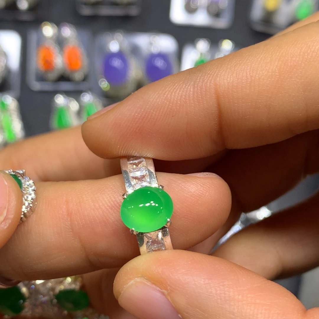 定制翡翠未镶嵌时尚买断不退