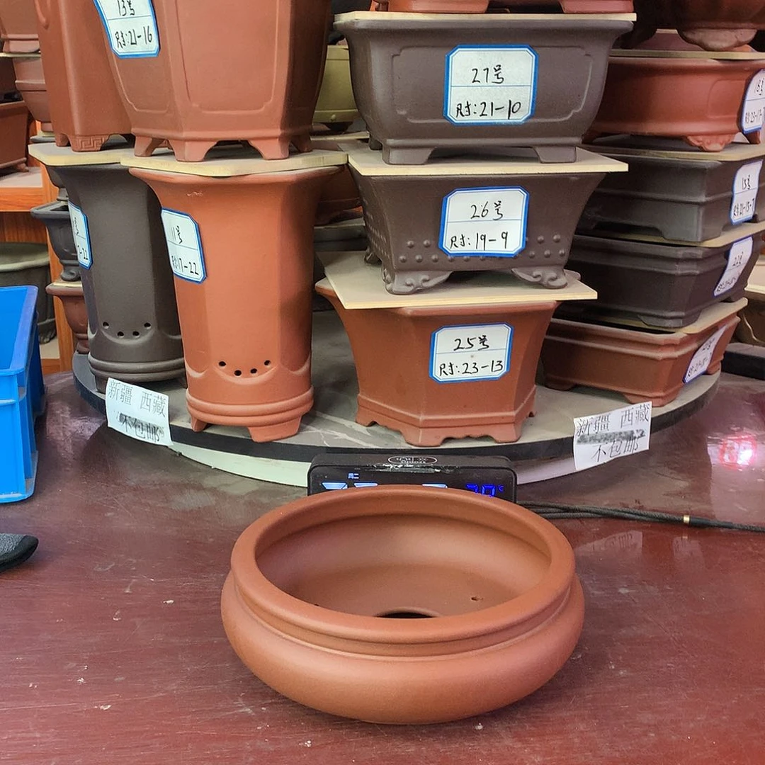 亦***邪宜兴紫砂花盆！！！！