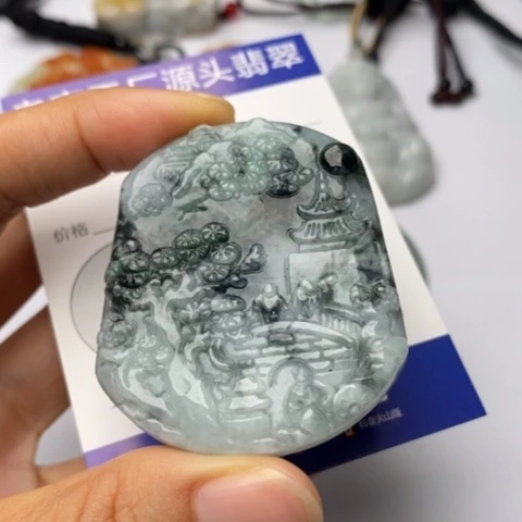 翡翠未镶嵌颈饰翡翠