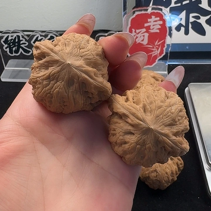 吊坠文玩核桃铁锤妹妹45尺