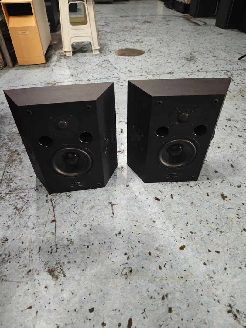 9新  【CAV 型号s86 环绕箱一对  一只箱5寸低音+3个高音】运费自理